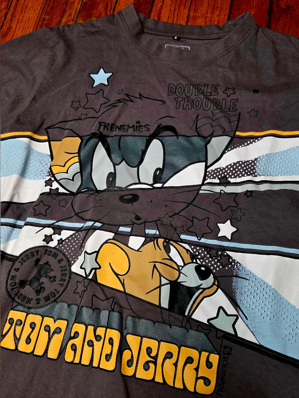 Tom and Jerry X Southpole Frenemies Boys Teens XL 18-20 Graphic T-Shirt B2
